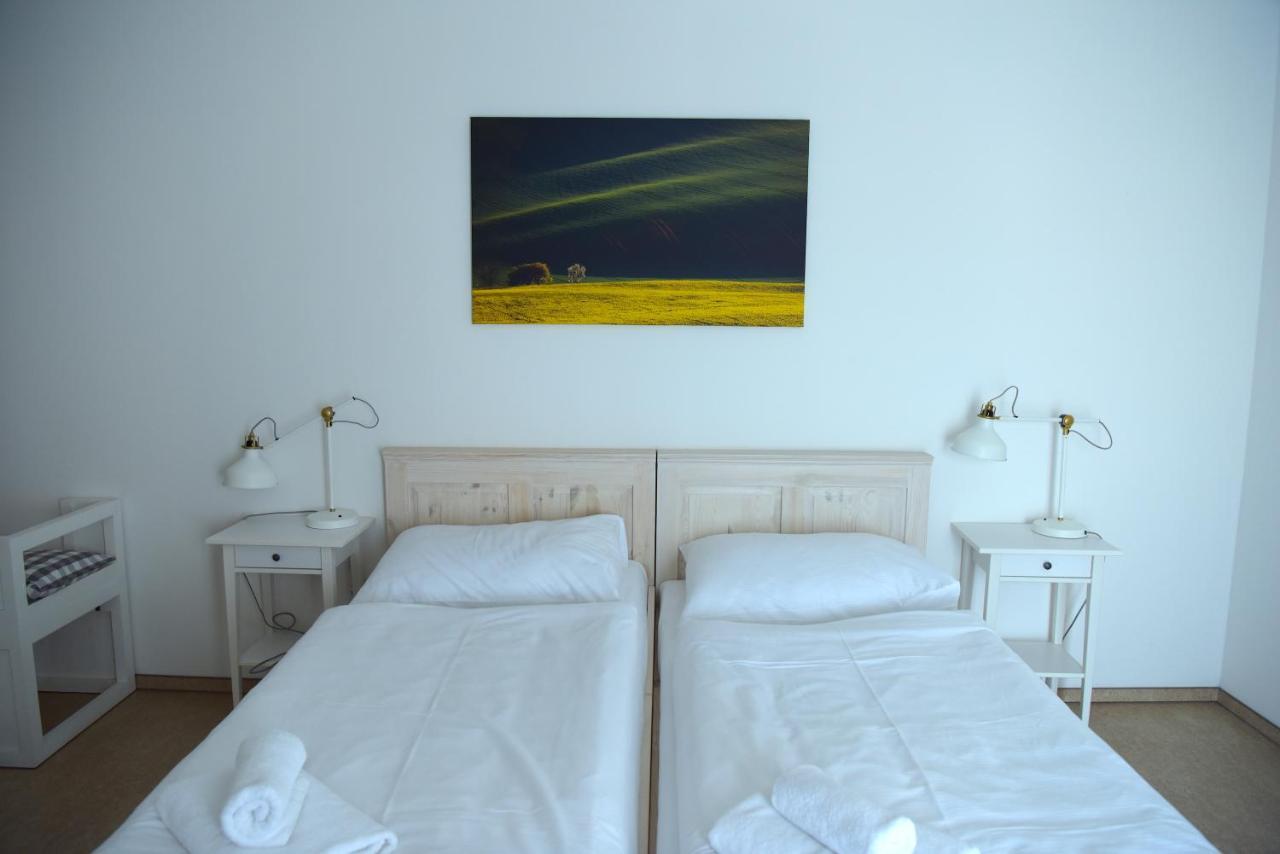Dvur Perlova Voda Budyne nad Ohri エクステリア 写真